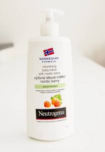 Neutrogena, tělové mléko, nordic berry