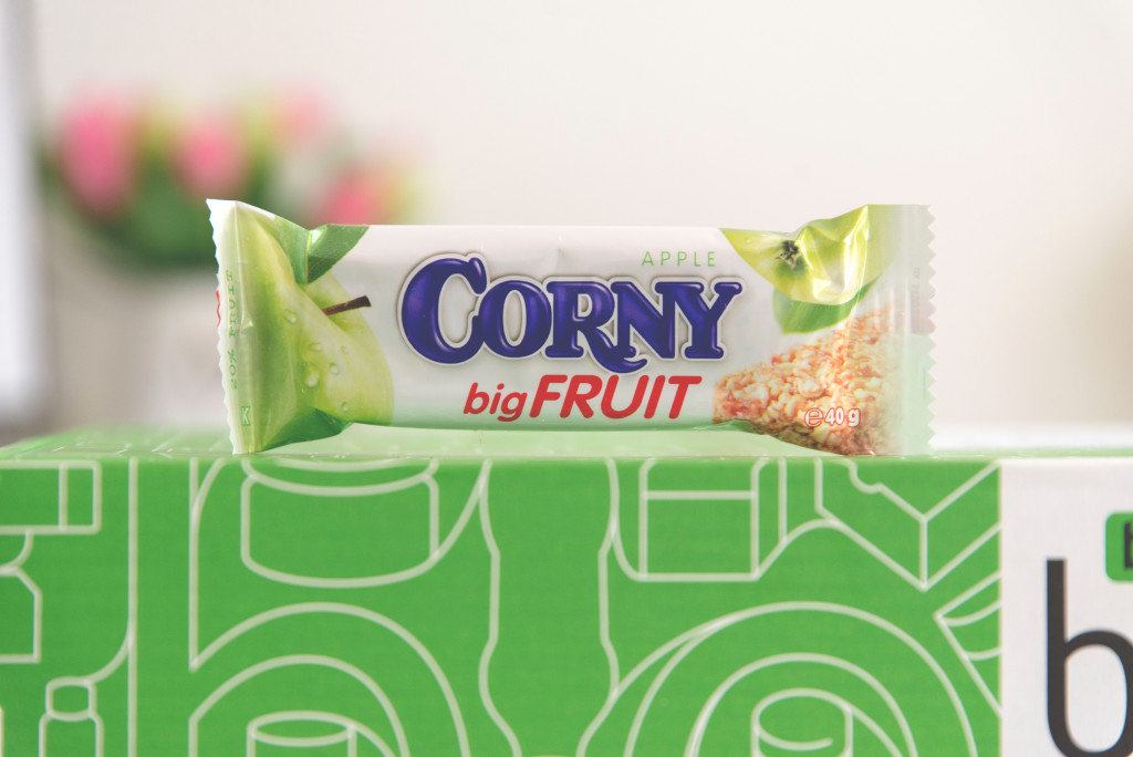 Corny Big Fruit, musli tyčinka, jablečná, 14,90 Kč, 